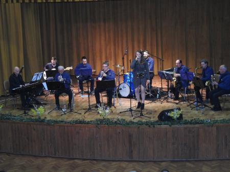 Koncert glasbene zasedbe Take Nine Orchestra 9